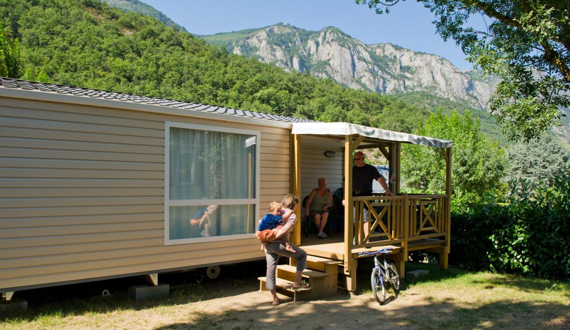 Camping Familial - Parc Aquatique - Grande Aire De Jeux A La Montagne Agos-Vidalos Exterior foto