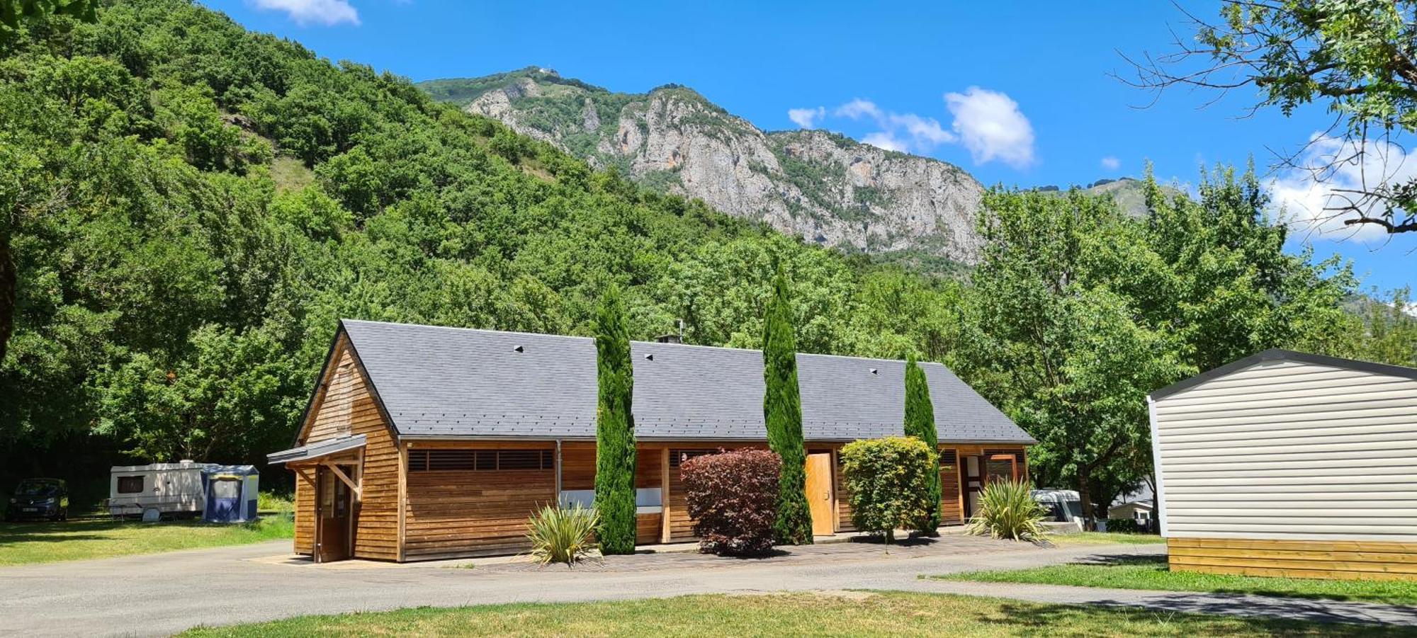 Camping Familial - Parc Aquatique - Grande Aire De Jeux A La Montagne Agos-Vidalos Exterior foto